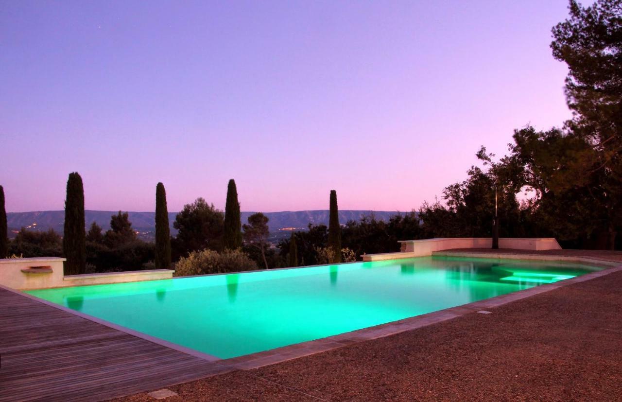 Le Jas De Joucas Hotel-Restaurant Bagian luar foto